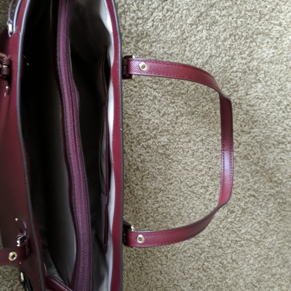 Michael Kors Leather Tote/Purse - Picture 7 of 8